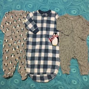 Bundle of penguin baby fleece pjs 6m